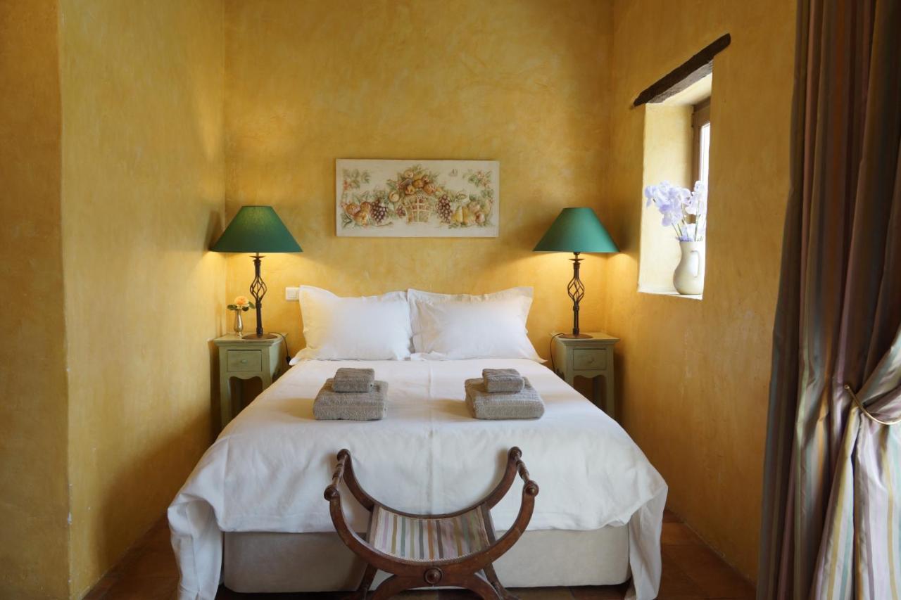 Maison En Provence Lapalud Luaran gambar